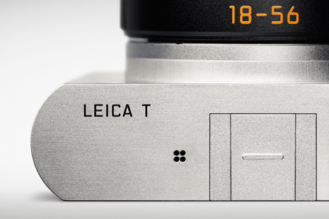 Leica T